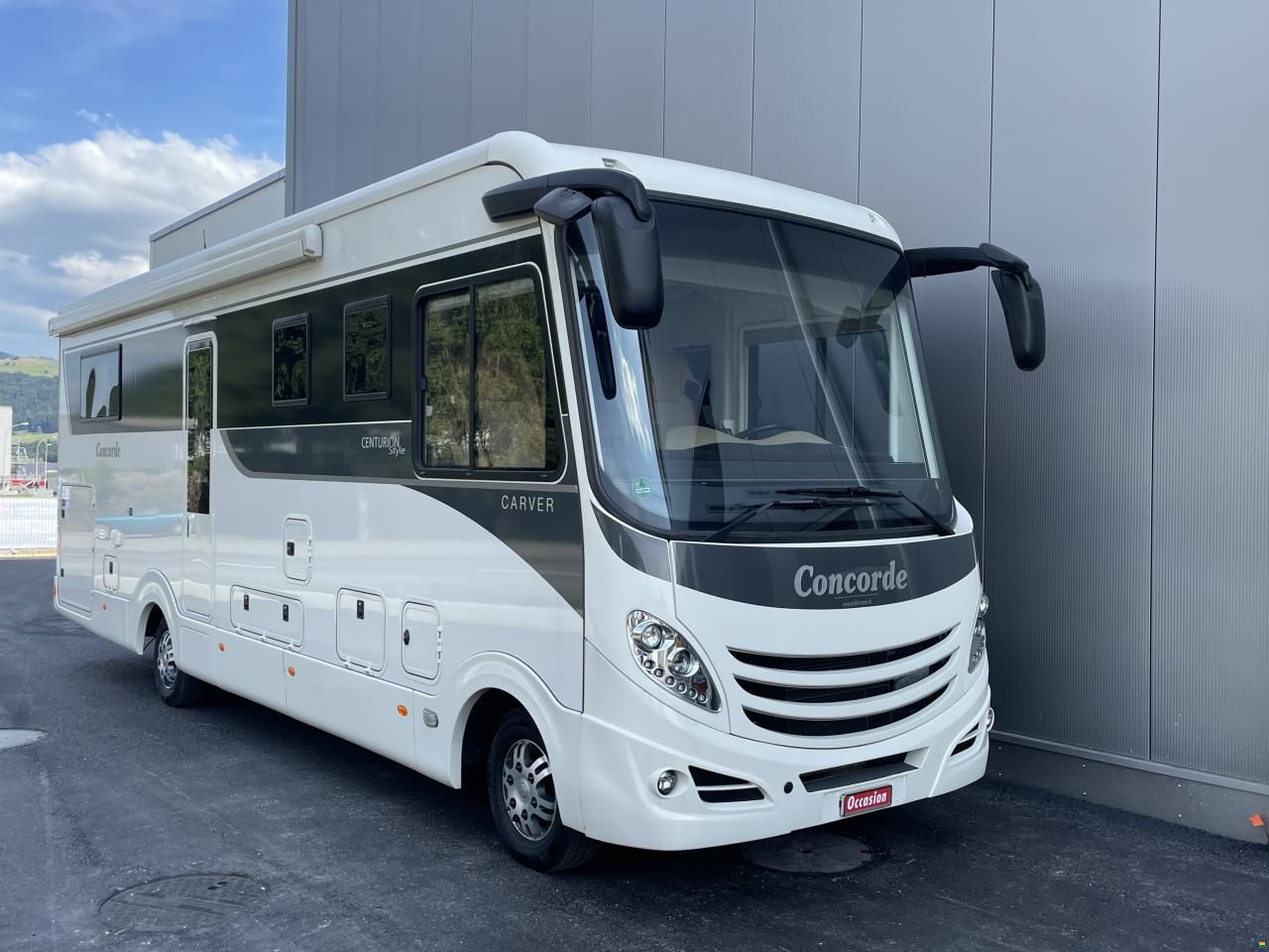 Concorde Carver 890 RRL