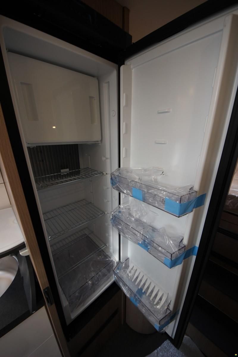 Carthago c-Tourer T 143 LE MB