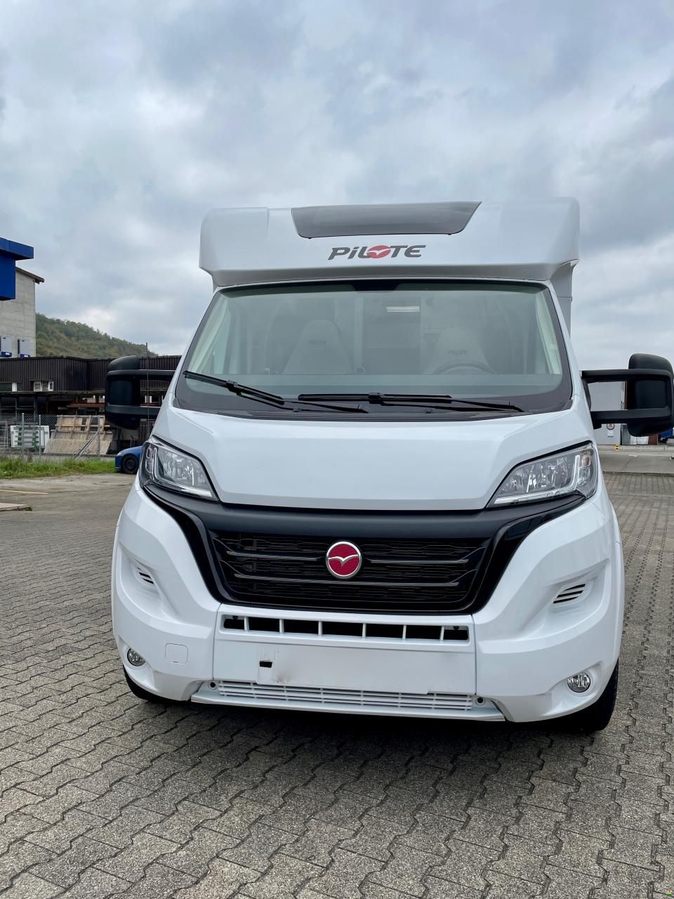 Pilote P726 FC
