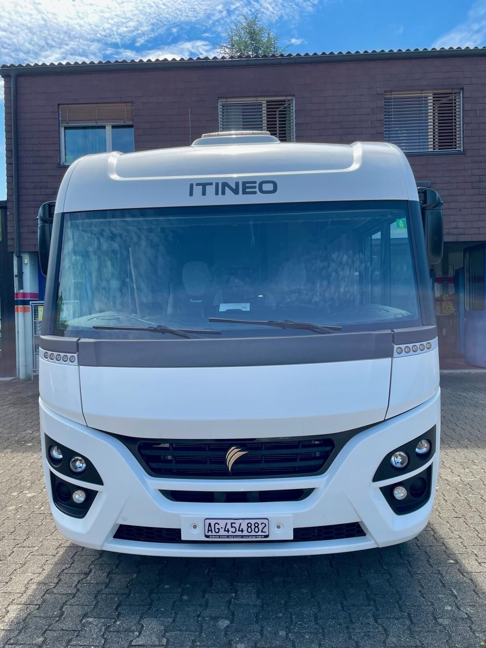 Itineo SB700