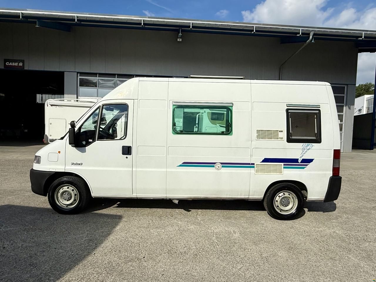 Peugeot Boxer Camp 560