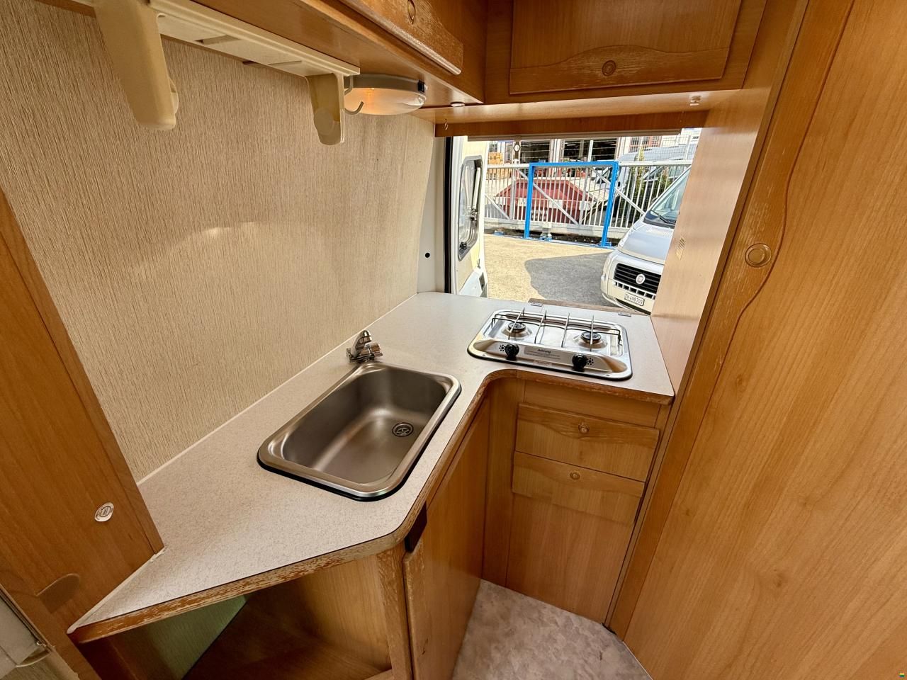 Peugeot Boxer Camp 560
