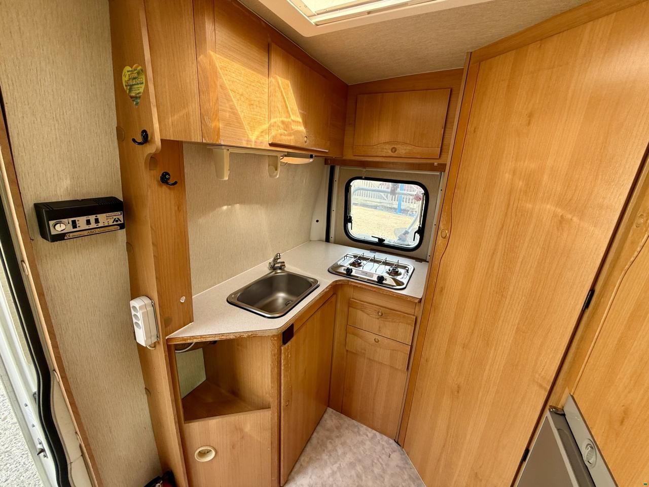 Peugeot Boxer Camp 560