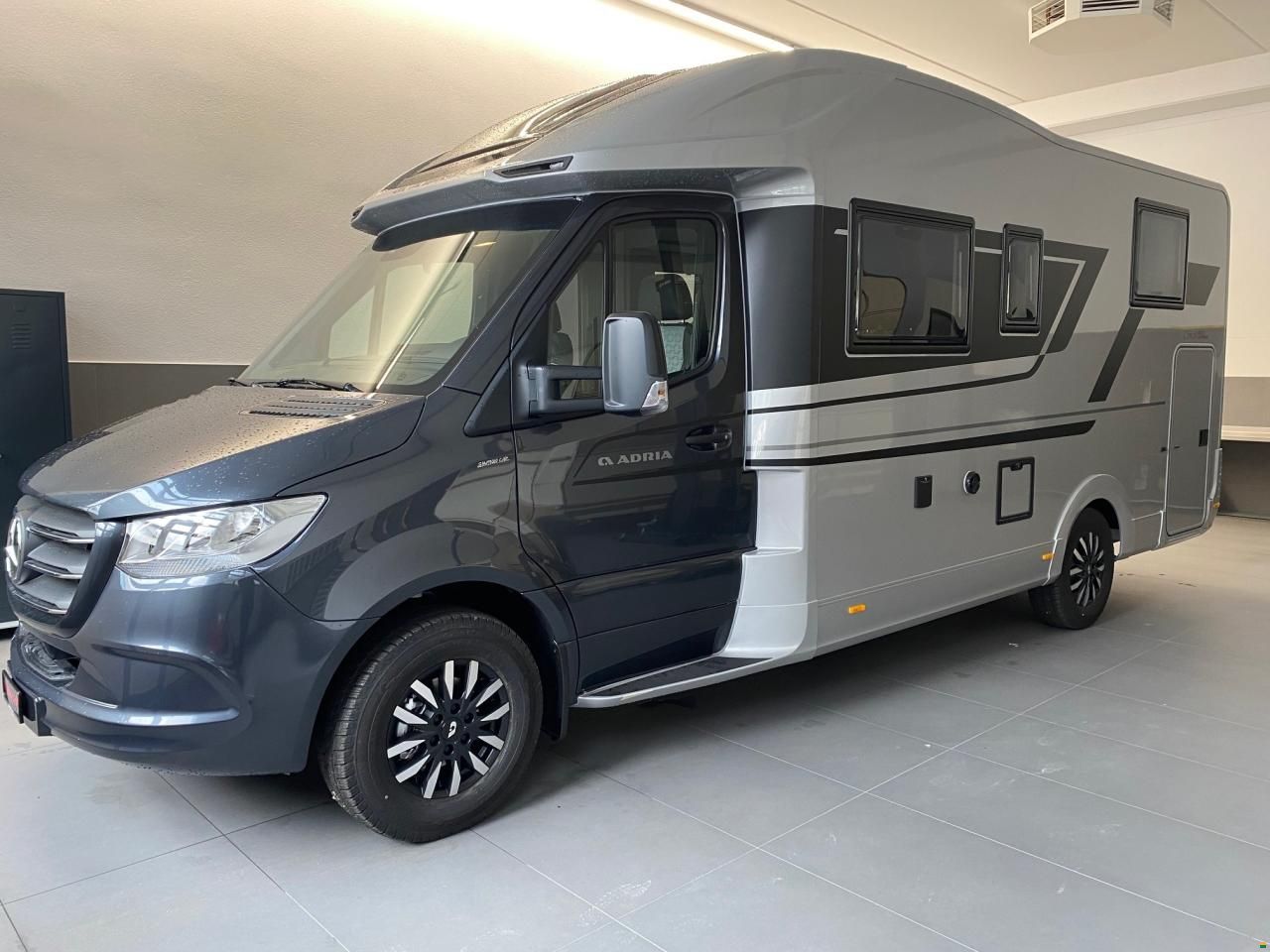 Adria CORAL SUPREME MB 650 SL