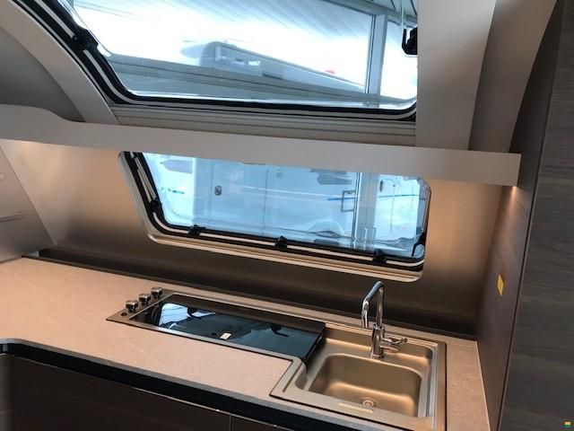 Adria Alpina 663 HT