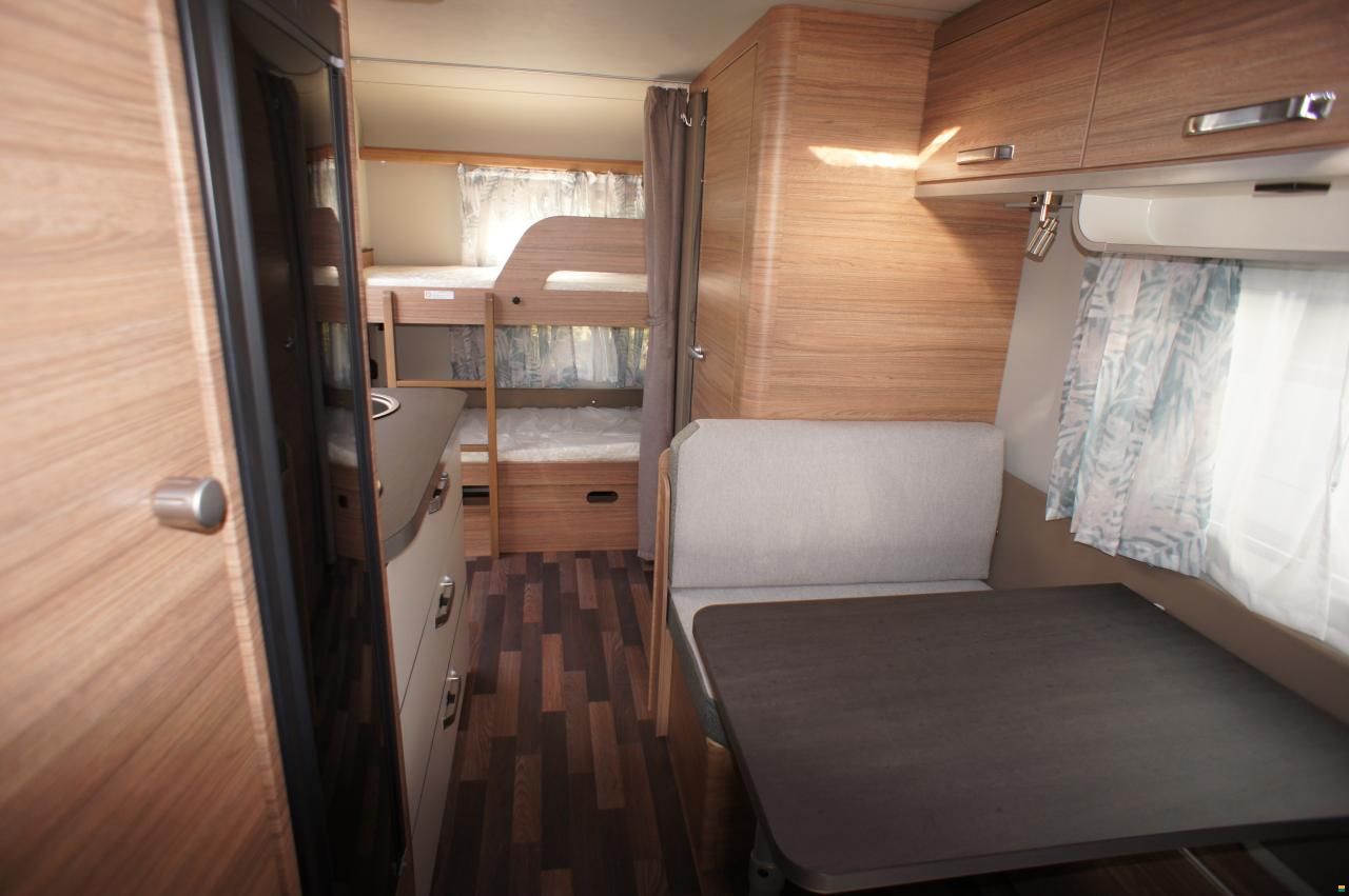 Weinsberg 480 QDK CaraOne