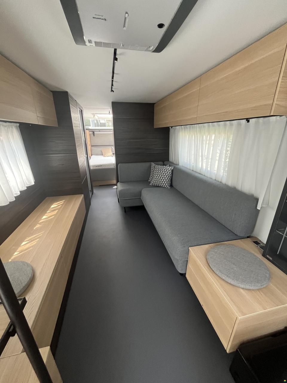 Adria Astella 904 HP