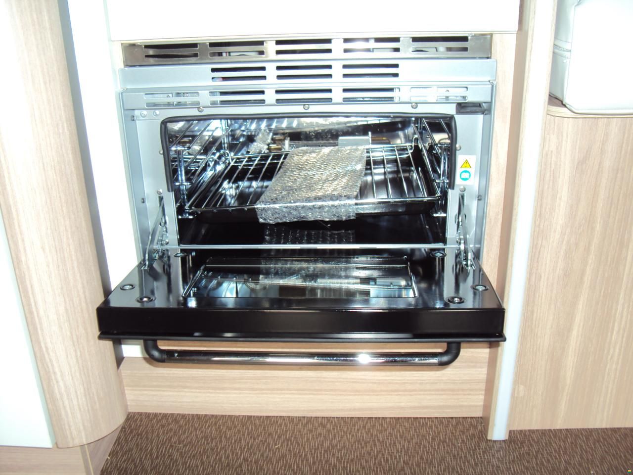 Bürstner Delfin T 727