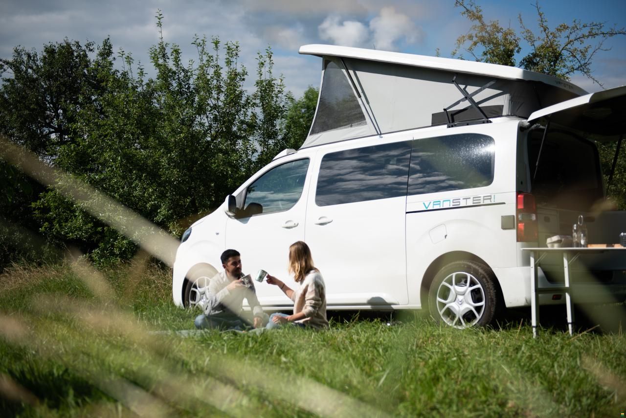 Pössl Vanster 145 S&S