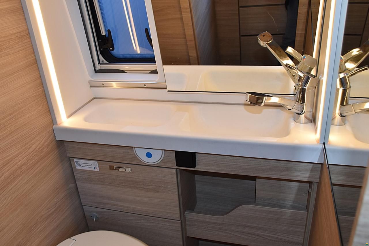 Knaus BOXSTAR 630FREEWAY 2,3D 9G-AUT HOCHDACH