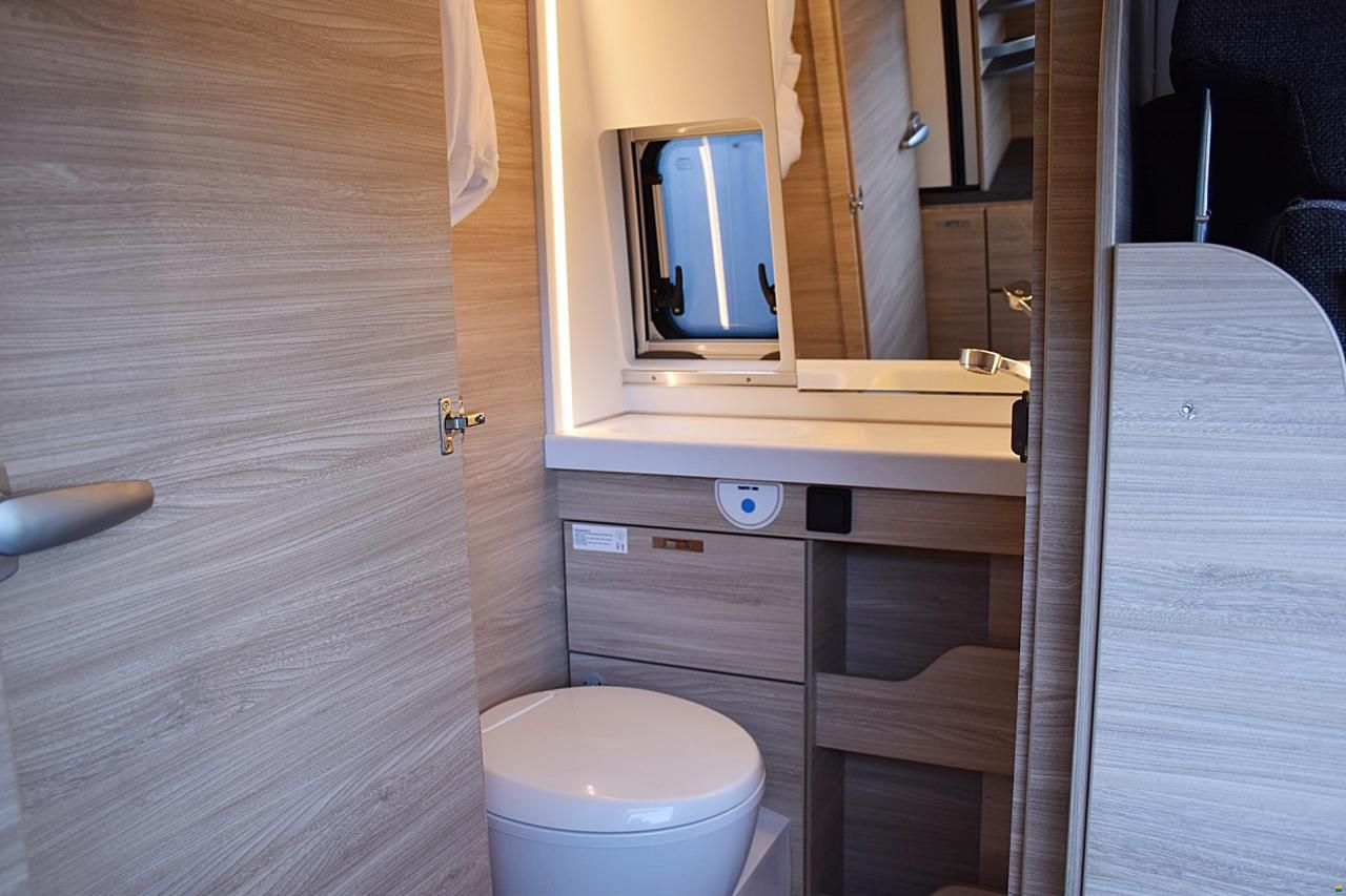 Knaus BOXSTAR 630FREEWAY 2,3D 9G-AUT HOCHDACH