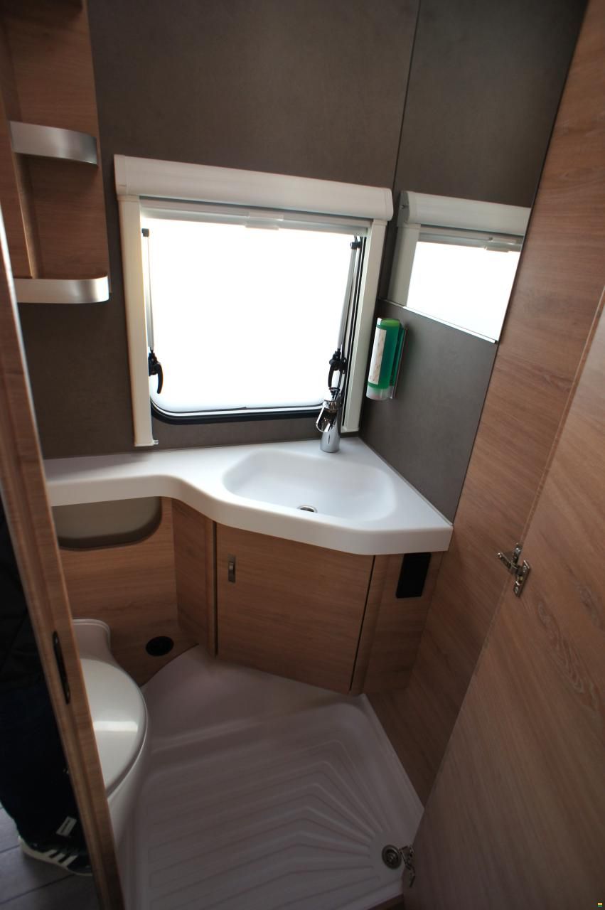 Knaus 460 EU Südwind 60 Years,