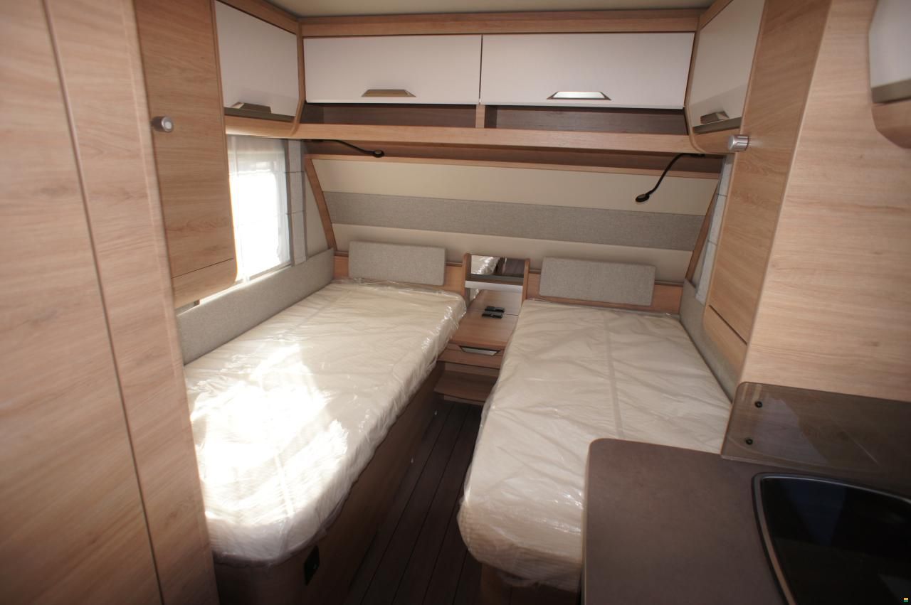 Knaus 460 EU Südwind 60 Years,