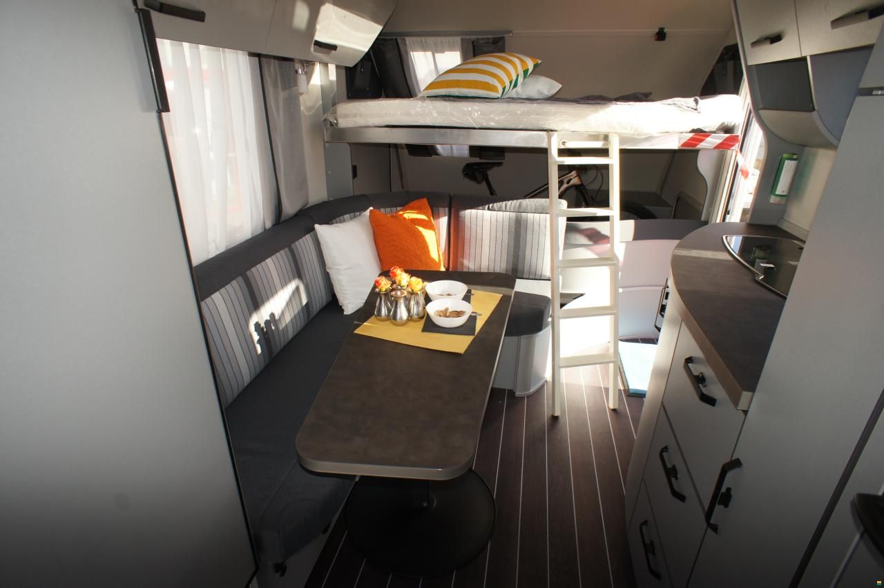 Knaus 480 QL Sport+Fun Black Selection,