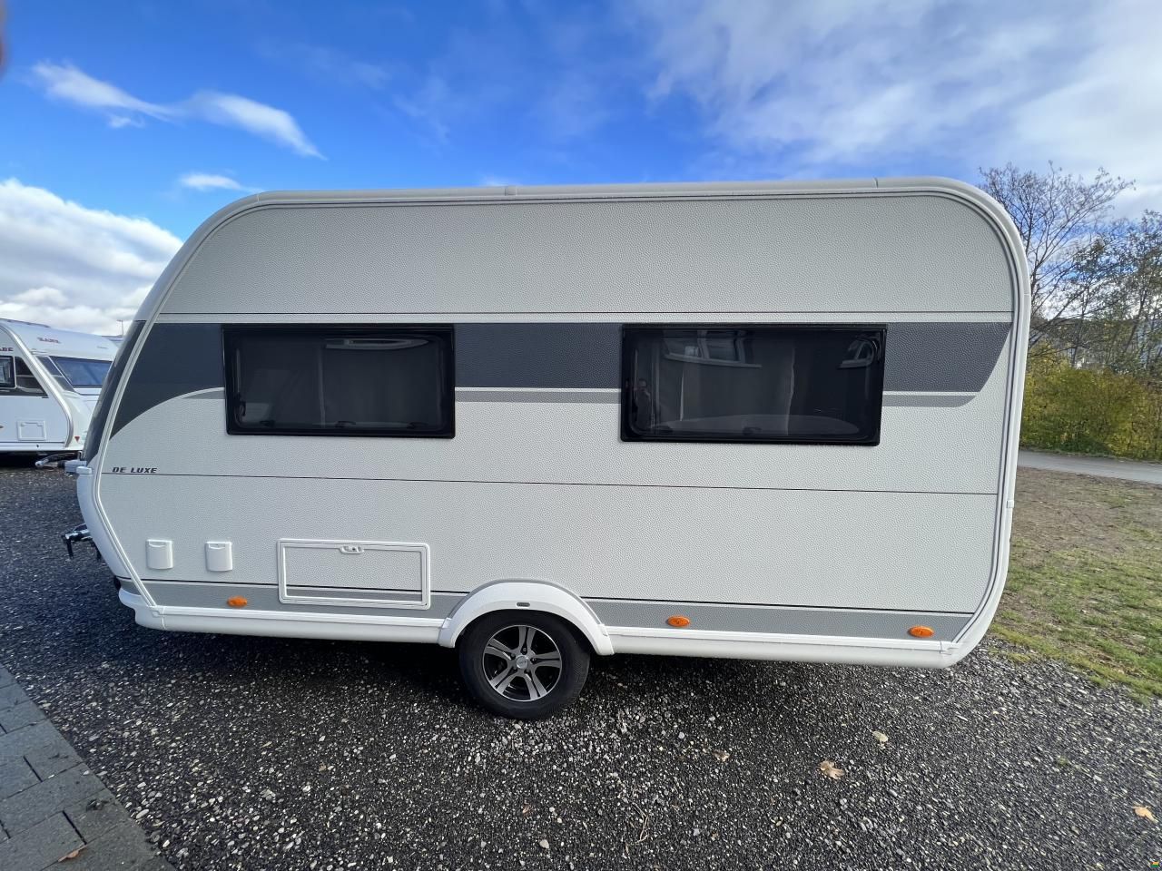 Hobby 400 SFe De Luxe (O02)