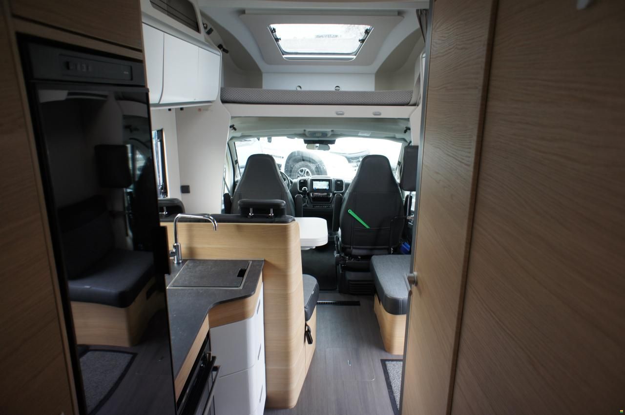 Adria Coral XL 660 SL