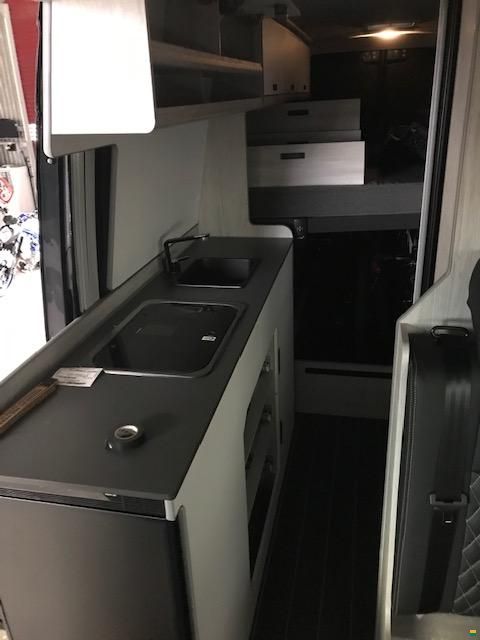 Julia Camper Gran Azur