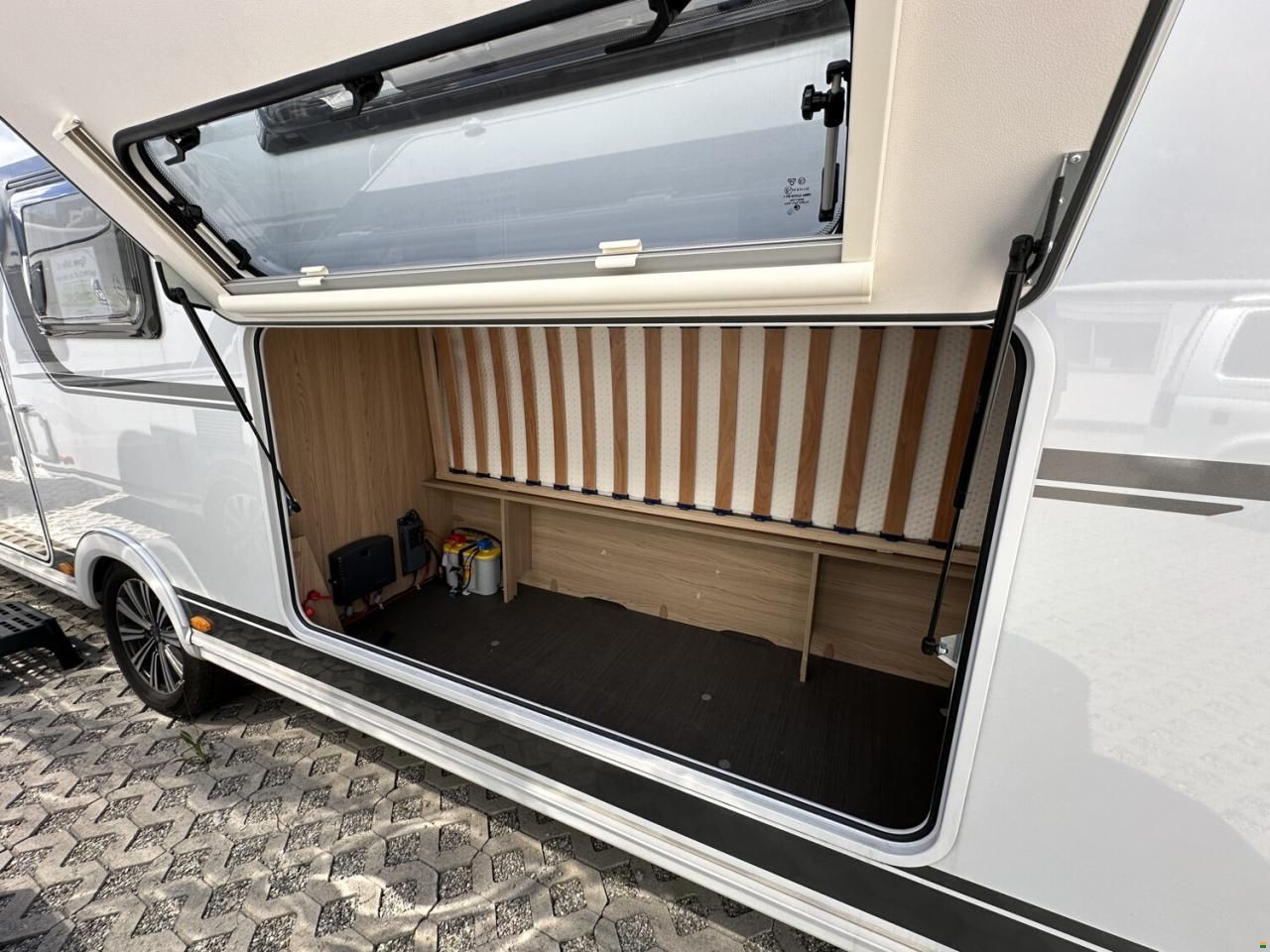 Dethleffs Aero 530 KR up