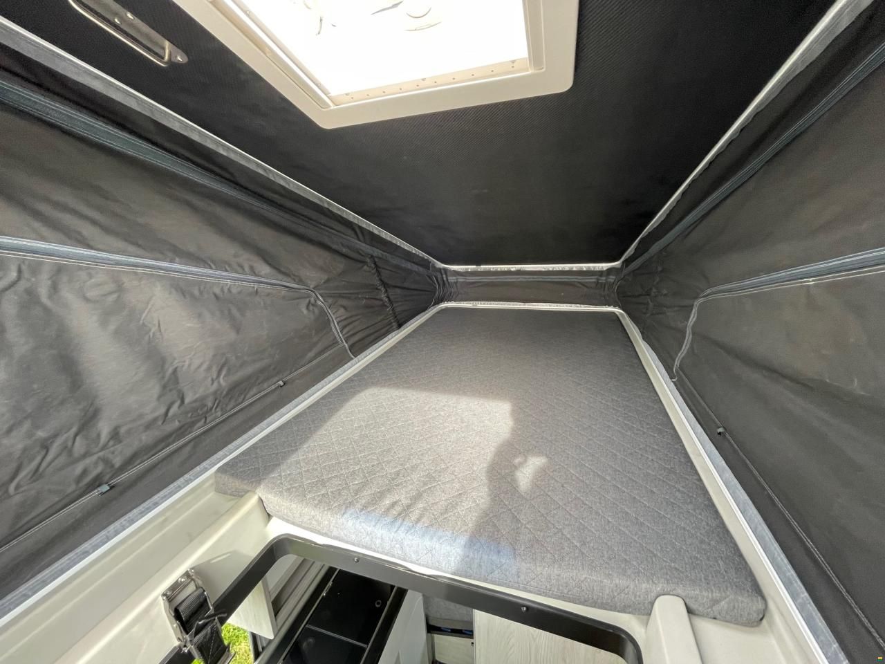 Julia Camper Azur 4x2