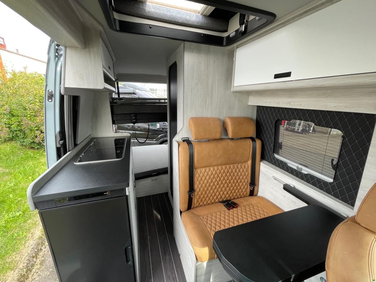 Julia Camper Azur 4x2