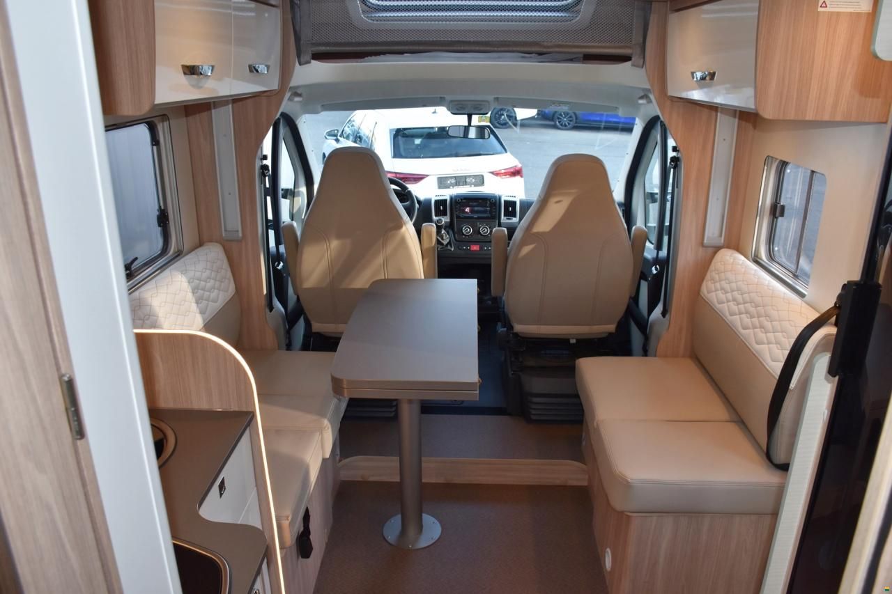 Bürstner LYSEO TIME IT 727 G HARMONY LINE 2,0 HDI