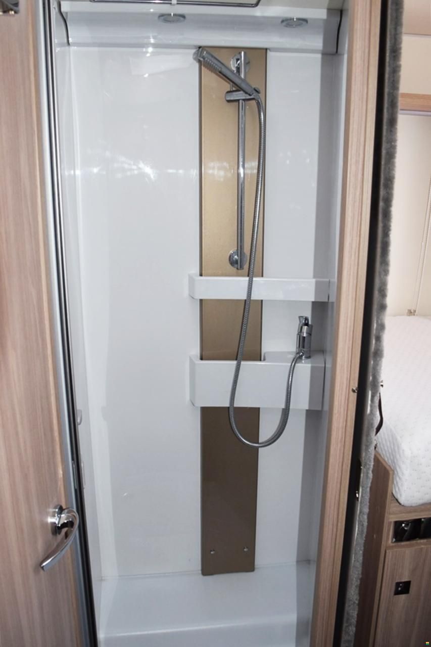 Bürstner LYSEO TIME IT 727 G HARMONY LINE 2,0 HDI