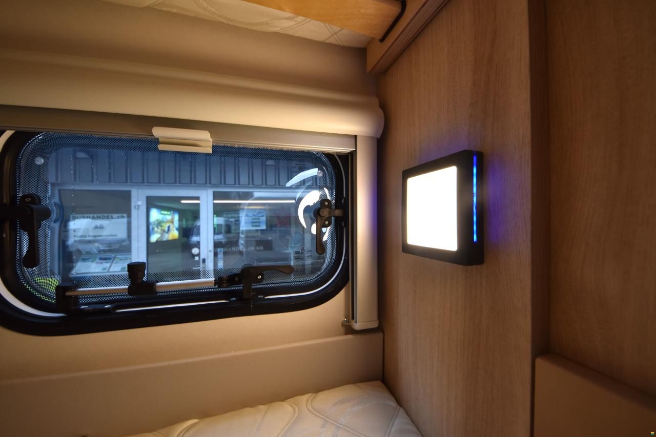 Hobby 560 KMFe De Luxe