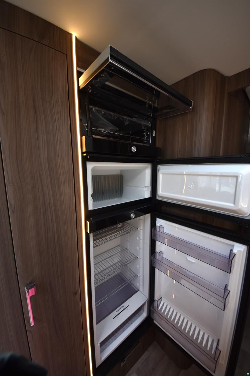 Kabe Imperial i860 LQB 2024