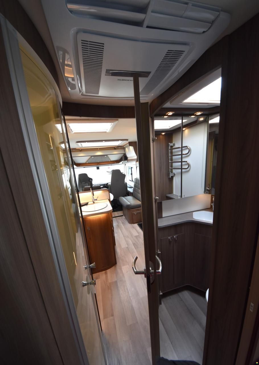 Kabe Imperial i860 LQB 2024