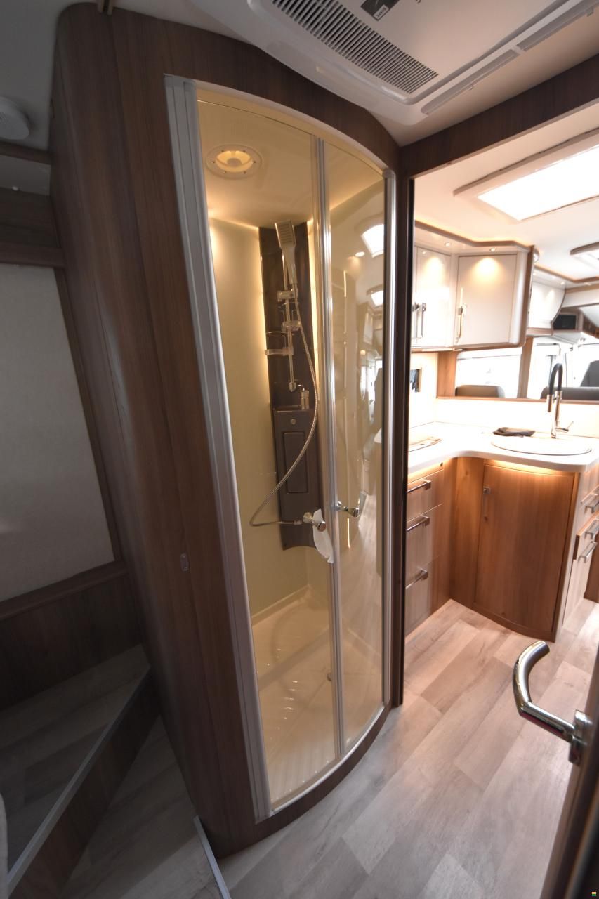 Kabe Imperial i860 LQB 2024