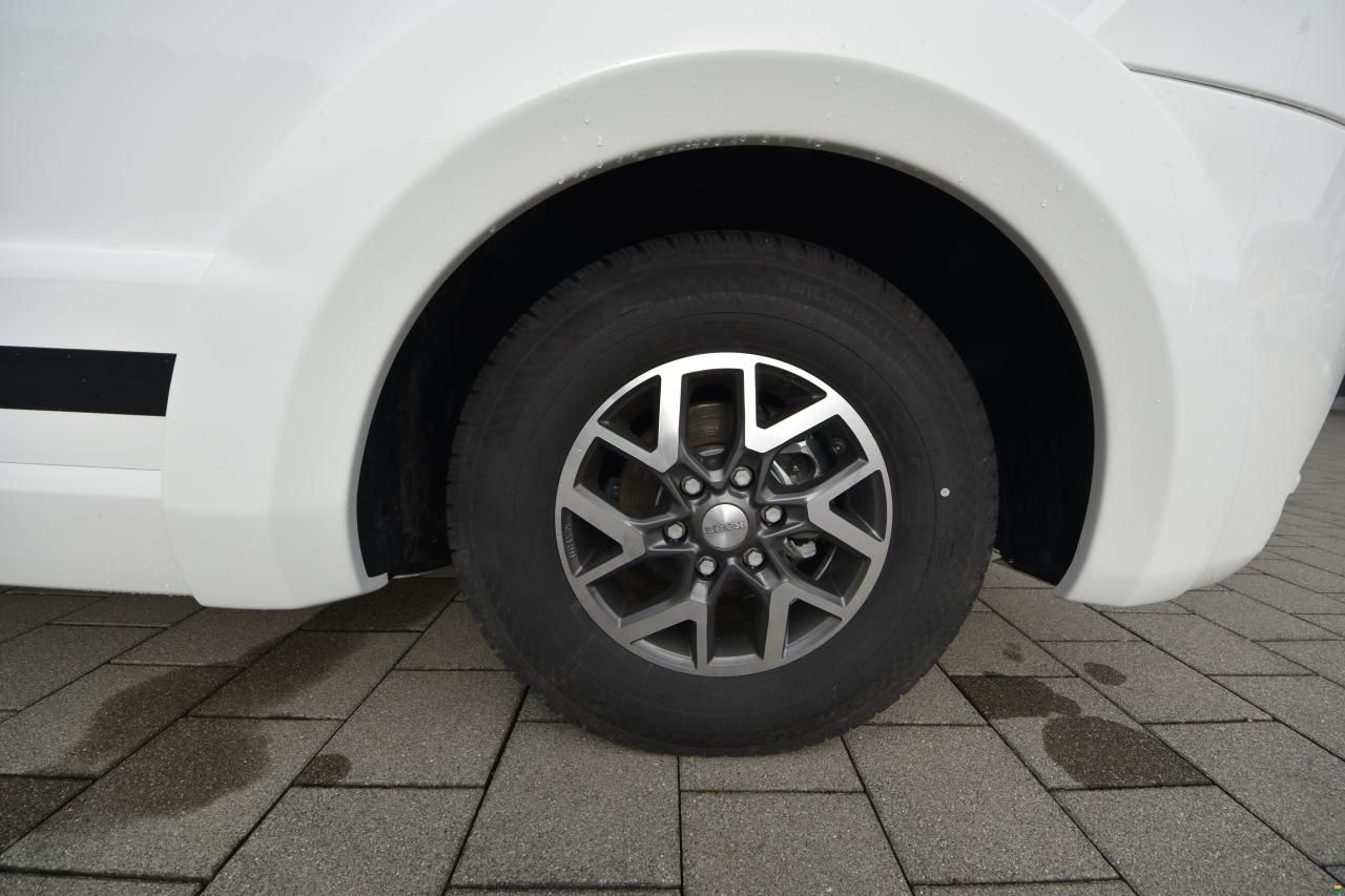 Kabe Imperial i860 LQB 2024