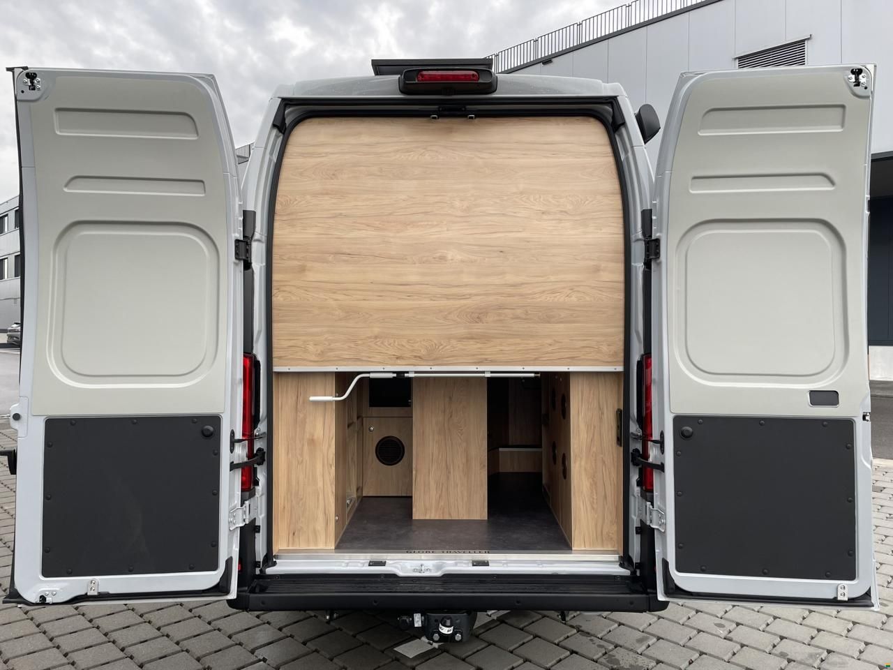 Globe-Traveller Explorer 2Z