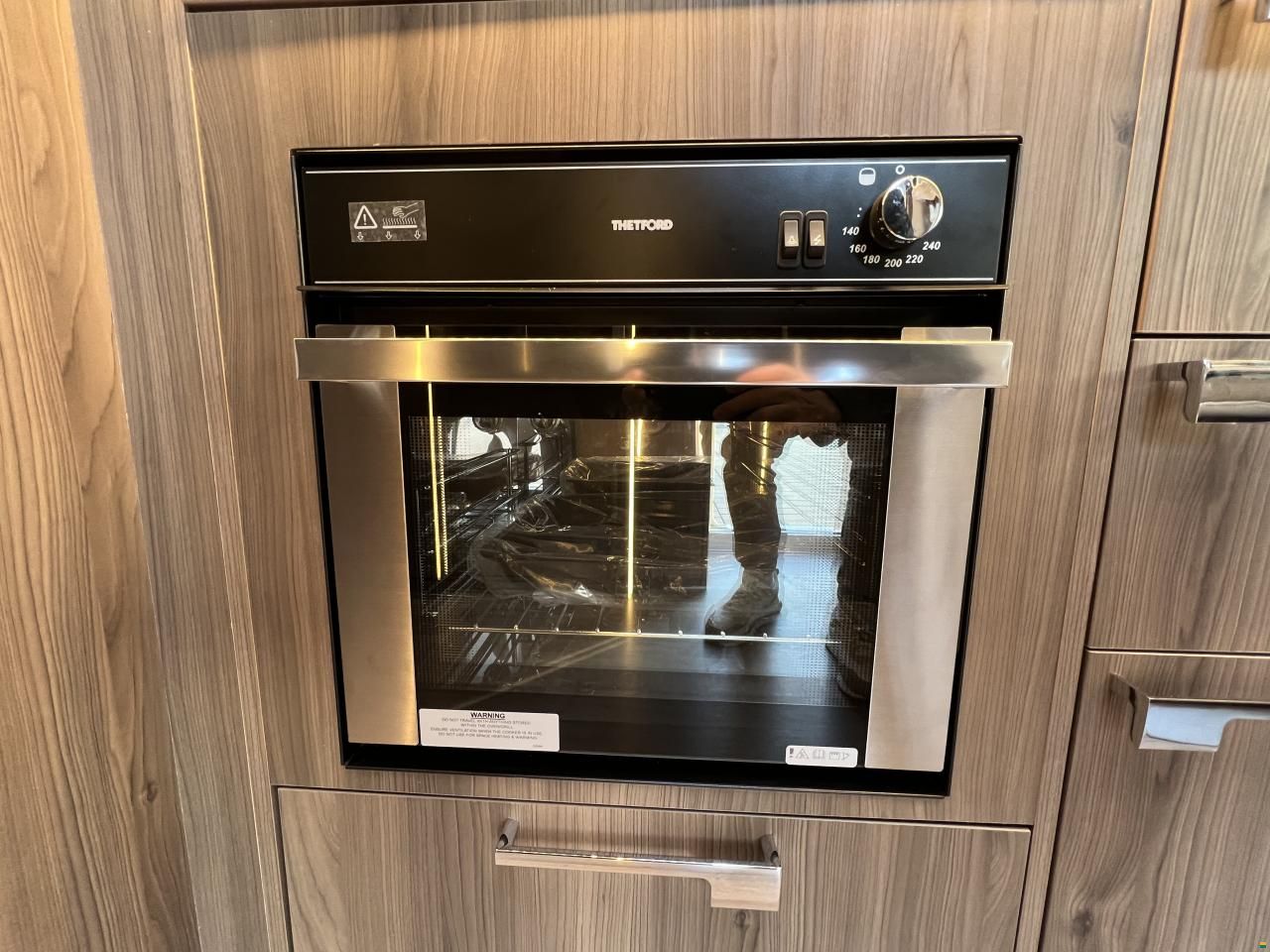 Kabe Royal 560 GLE KS