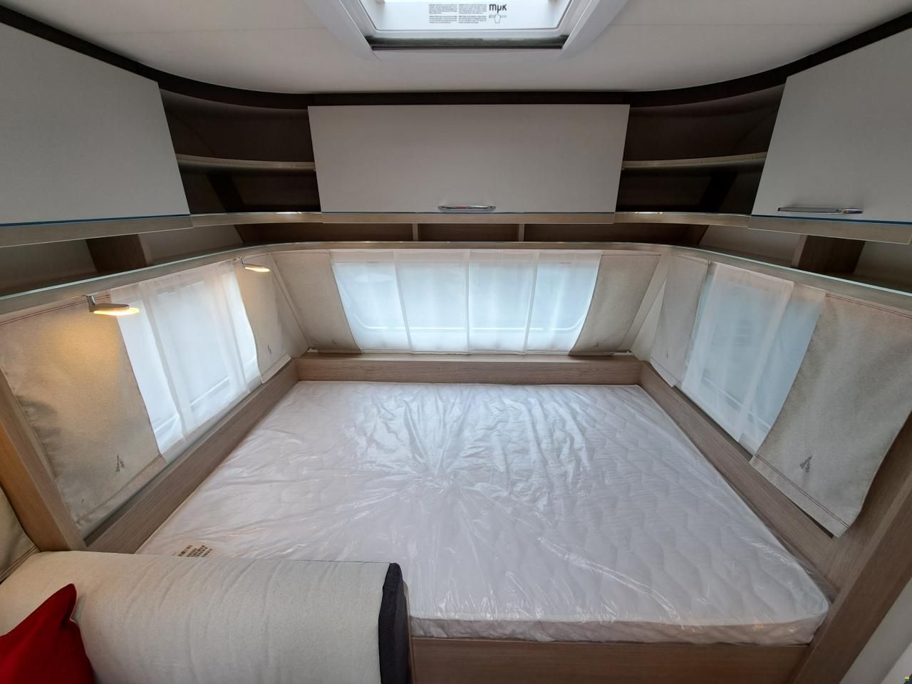 Bürstner Premio 495 TK Black Forest