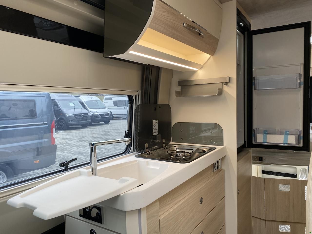 Eura Mobil Van V 635 HB