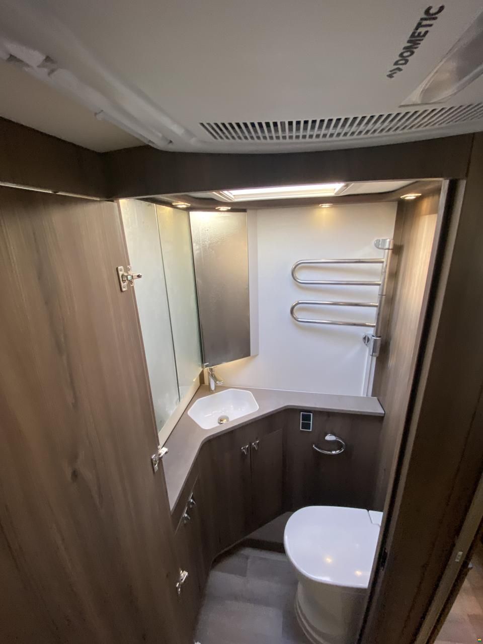 Kabe Imperial 860 LQB