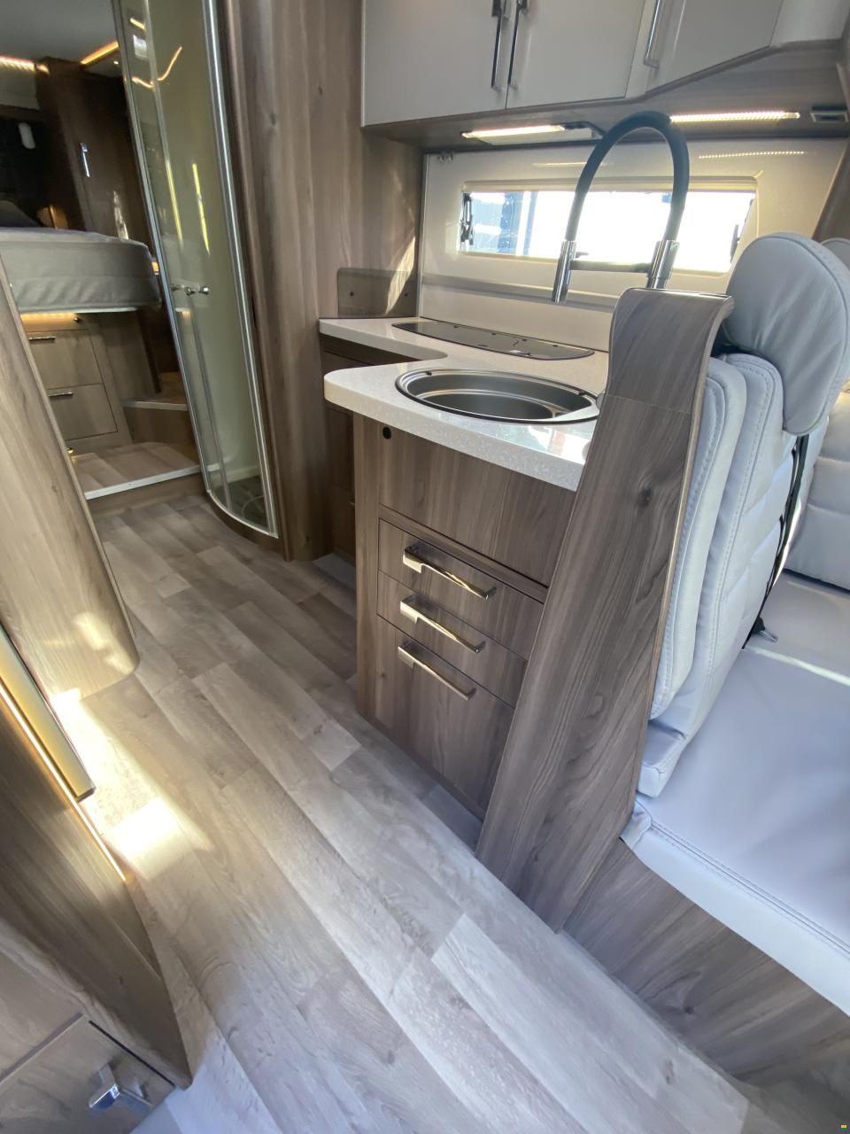 Kabe Imperial 860 LQB