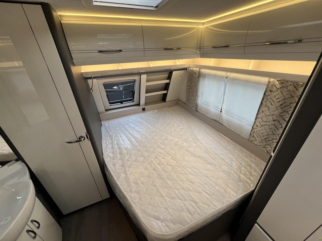 Hobby 560 CFe Excellent