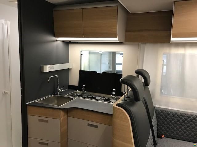 Adria Matrix Axess 650 DL