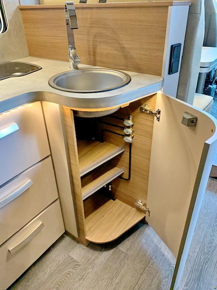 Knaus Live Wave 650 MX Luxus