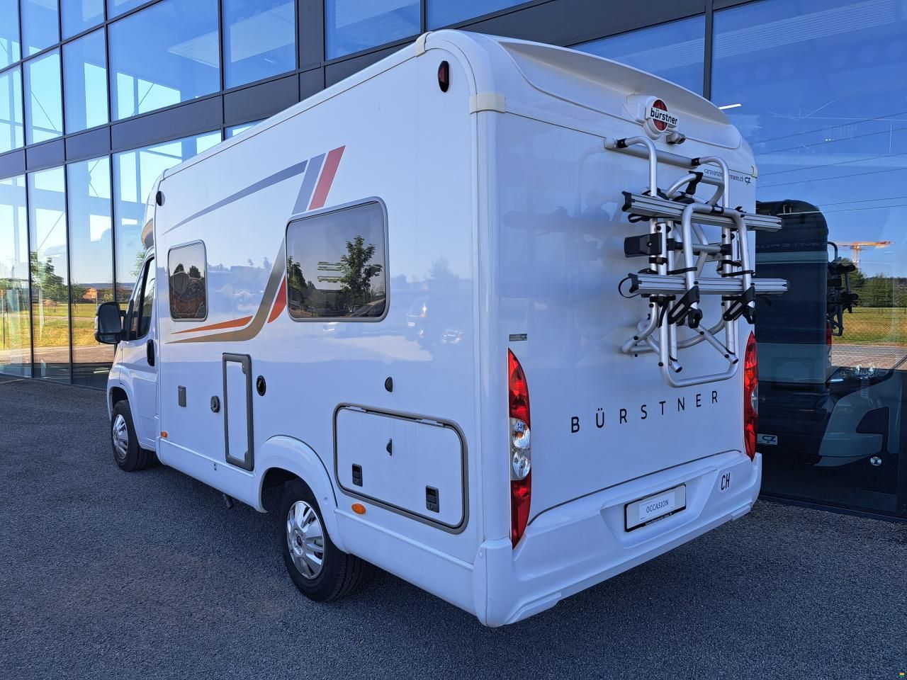 B&uuml;rstner Nexxo Van T 569