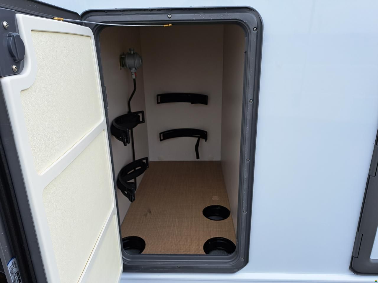 Bürstner Lineo T 620 G