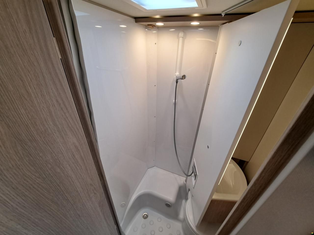 Bürstner Lineo T 620 G