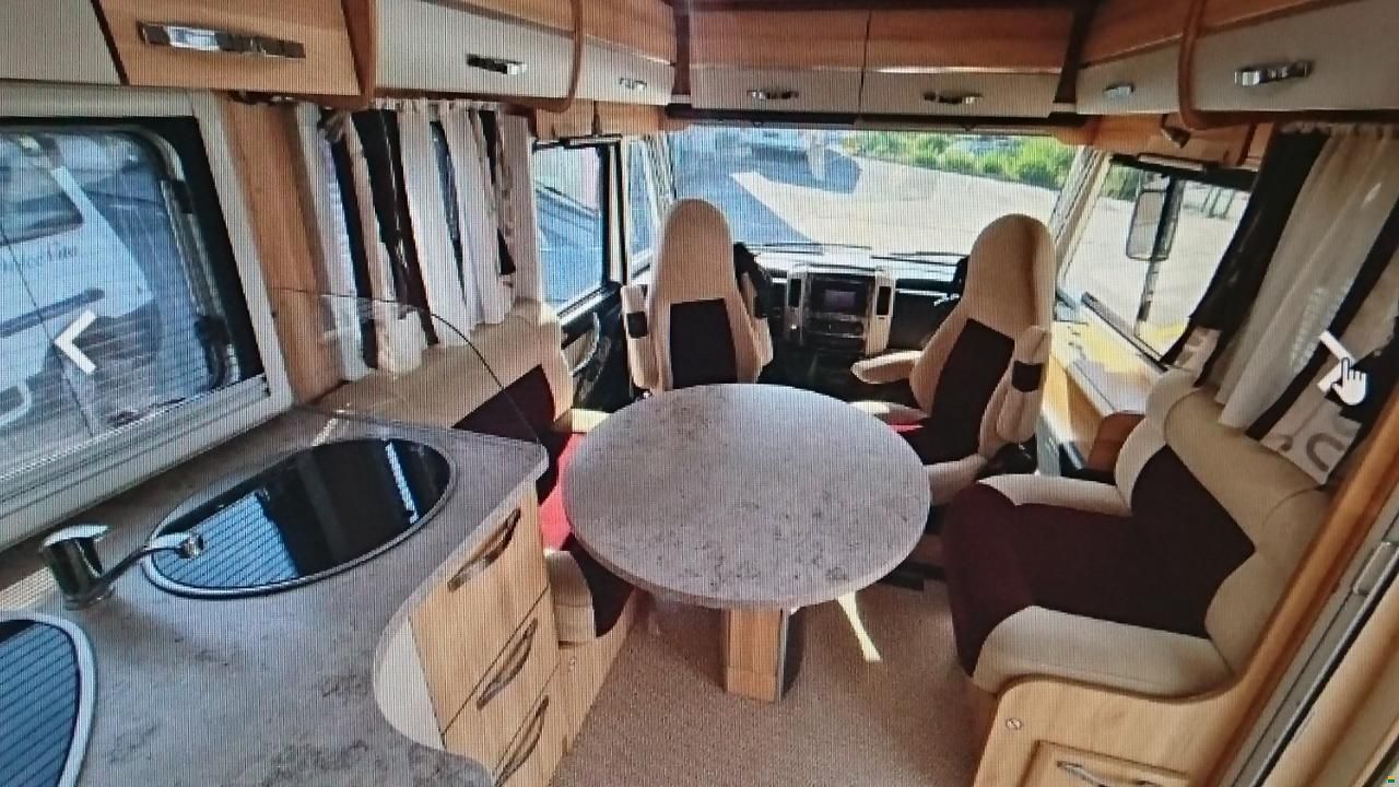 Mercedes Benz PILOTE "Le Voyageur"