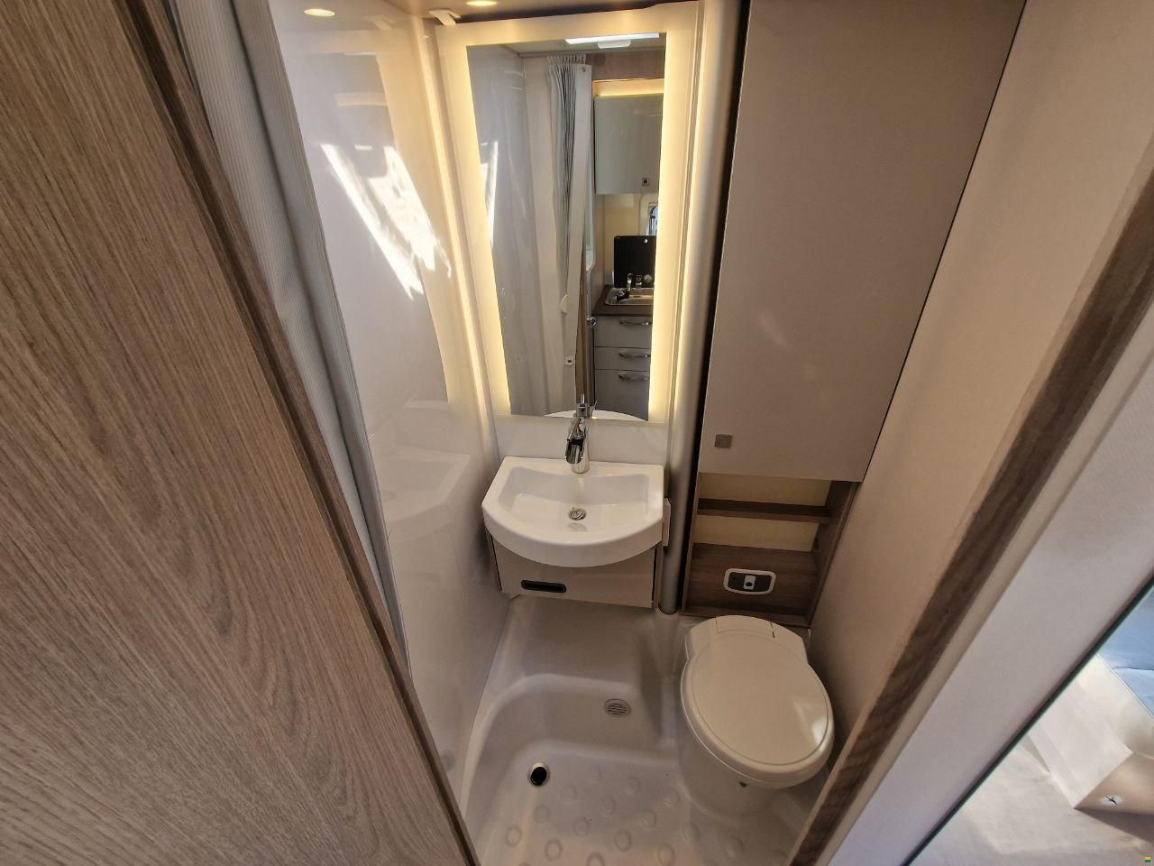 Bürstner Lineo T 620