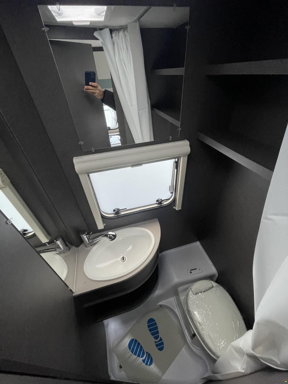 Dethleffs c-joy 460 LE