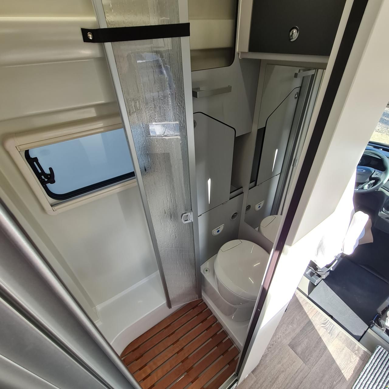 Font Vendôme Forty Van Duo 4x4