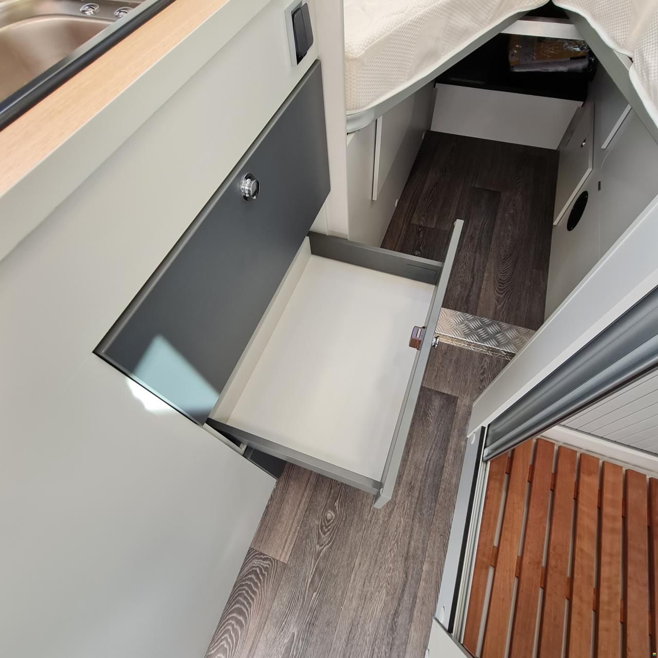 Font Vendôme Forty Van Duo 4x4