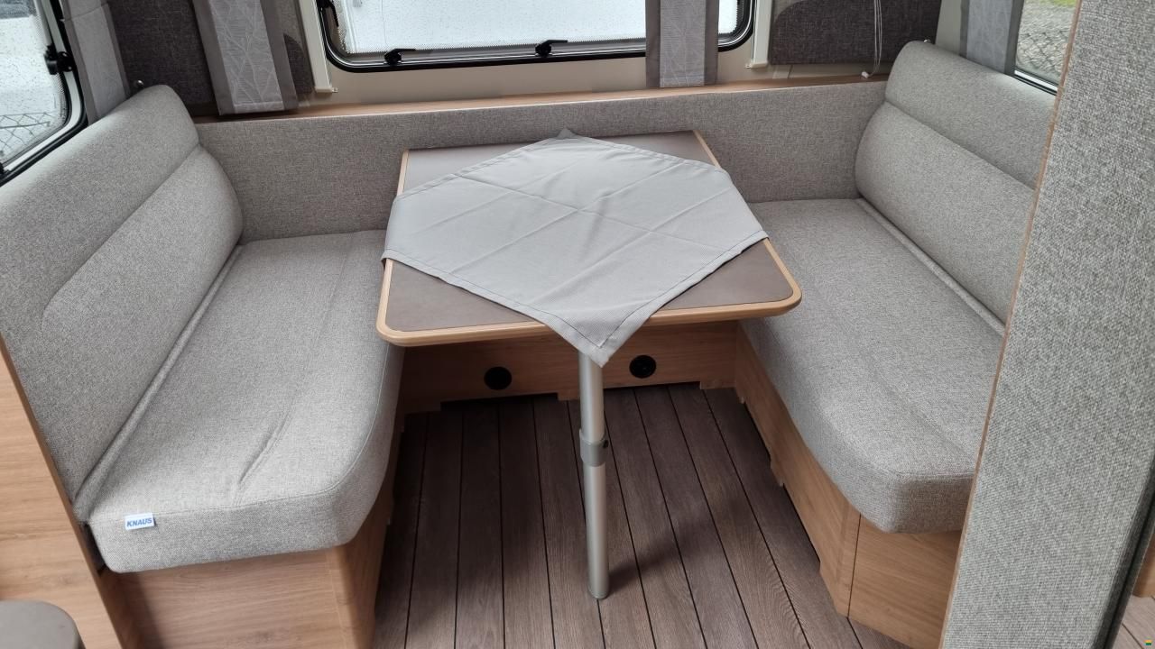 Knaus Südwind 460 EU 60 Year Edition