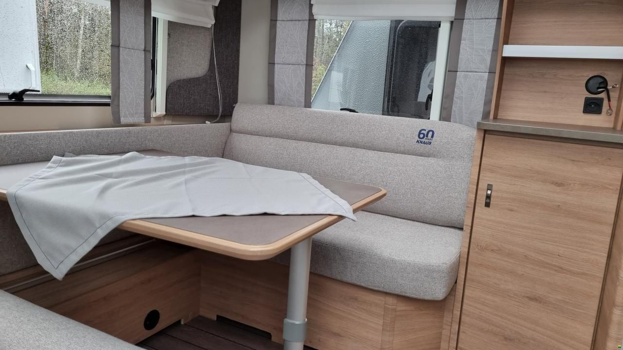 Knaus Südwind 460 EU 60 Year Edition